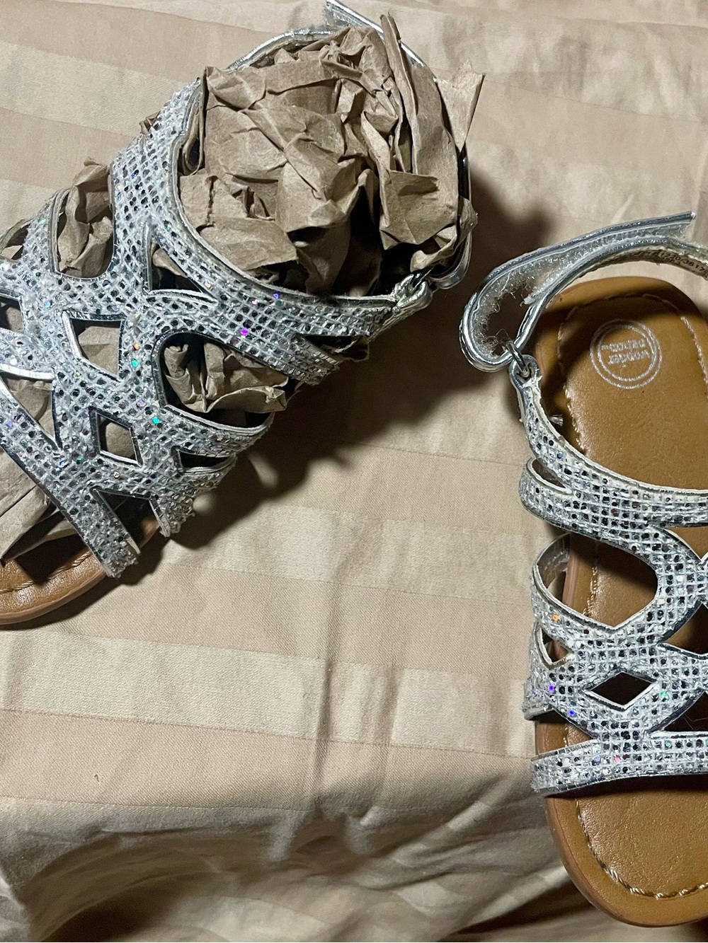 Silver sandals - Picture 6 of 7